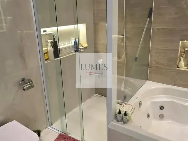 Casa com 300m² 2 quartos e 3 banheiros, à venda, no bairro Parque Universitário em Americana
