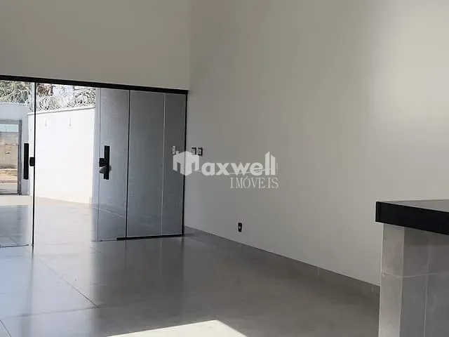 Casa 3 quartos e 2 banheiros, à venda, no bairro Jardim Casa Grande em Aparecida de Goiânia