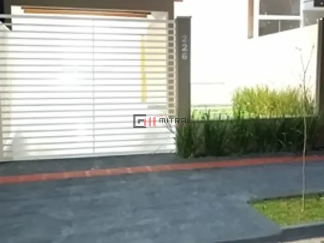 Casa 3 quartos e 2 banheiros, à venda, no bairro Jardim Barra Forrest em Londrina