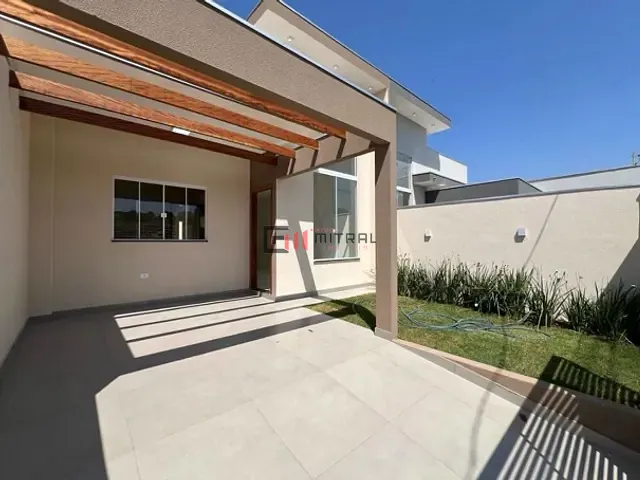 Casa 3 quartos e 2 banheiros, à venda, no bairro Jardim Barra Forrest em Londrina