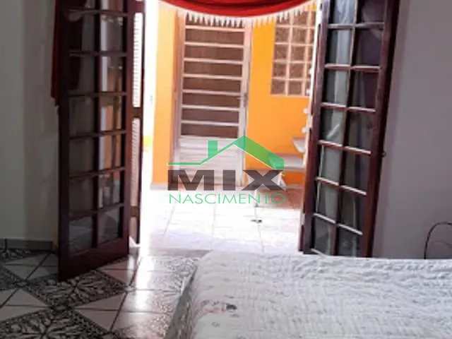 Casa com 234m² 2 quartos e 2 banheiros, à venda, no bairro Taboão em São Bernardo do Campo
