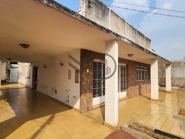 Casa com 610m² 5 quartos e 3 banheiros, à venda, no bairro Dom Aquino em Cuiabá