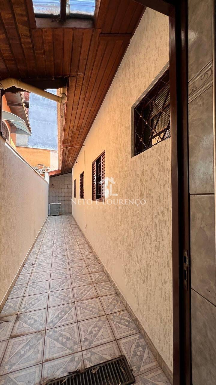 Casa à venda com 3 quartos, 175m² - Foto 12