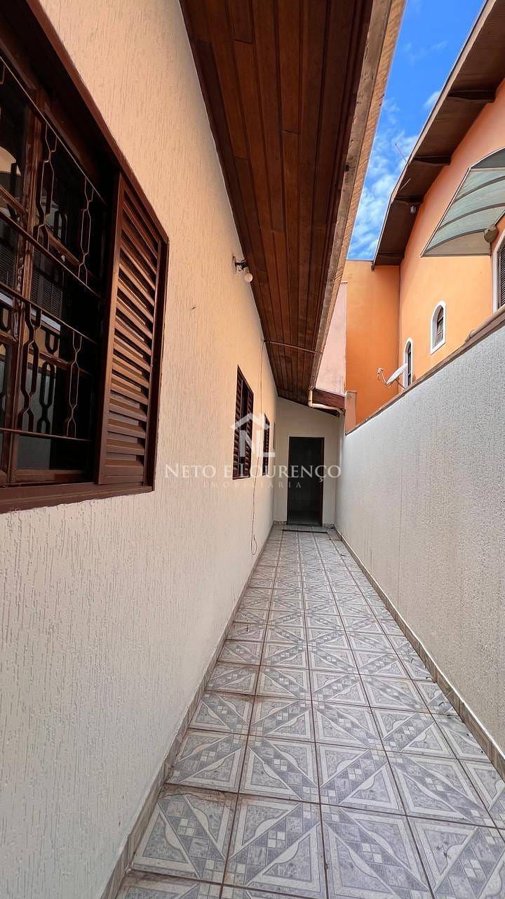 Casa à venda com 3 quartos, 175m² - Foto 14