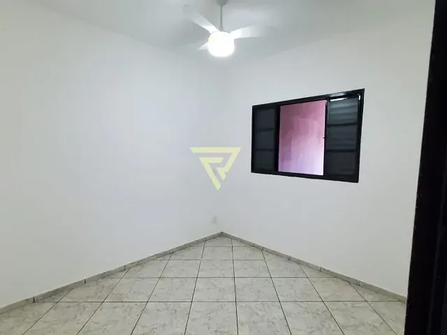Casa com 150m² 2 quartos e 1 banheiro, à venda, no bairro Parque dos Flamboyans em Ribeirão Preto