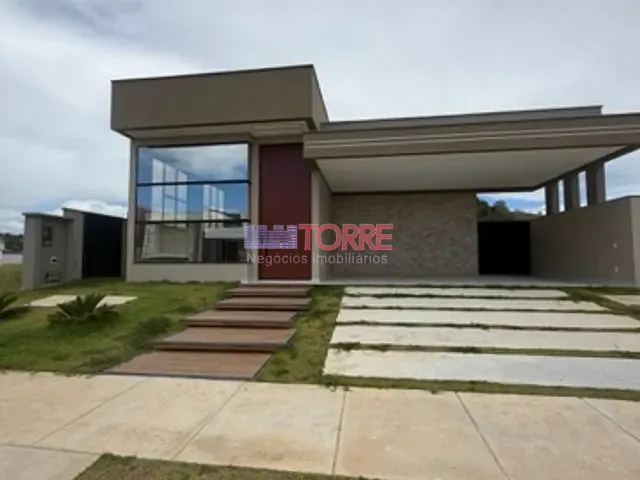 Casa 3 quartos e 3 banheiros, à venda, no bairro Nossa Senhora da Vitória em Ilhéus