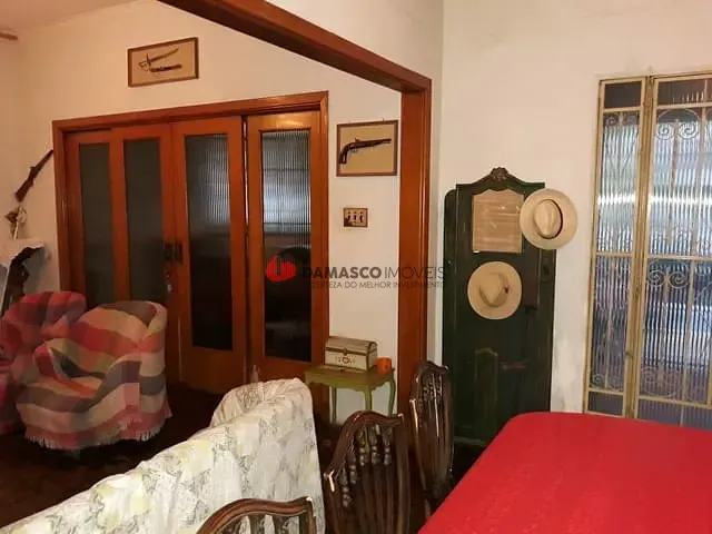 Casa com 400m² 3 quartos e 1 banheiro, à venda, no bairro Santa Paula em São Caetano do Sul