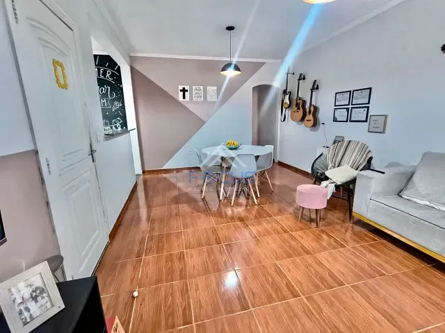 Casa com 125m² 2 quartos e 1 banheiro, à venda, no bairro Parque Almerinda Chaves em Jundiaí
