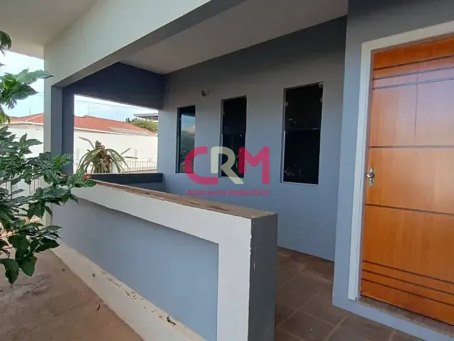 Casa com 297m² 3 quartos e 3 banheiros, para alugar, no bairro Jardim Contendas em Taquaritinga