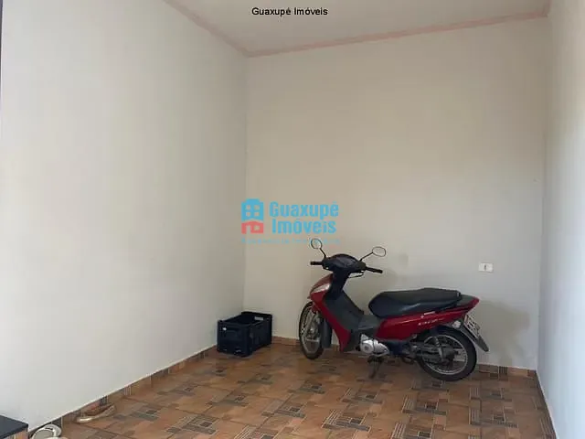 Casa com 1388m² 2 quartos e 1 banheiro, à venda, no bairro VILA ISABEL em GUAXUPÉ