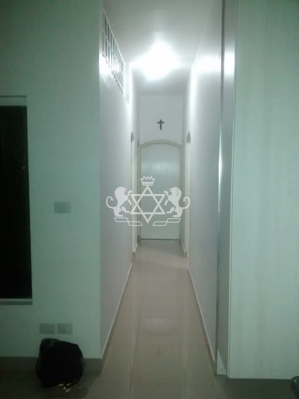 Casa à venda com 3 quartos, 178m² - Foto 8