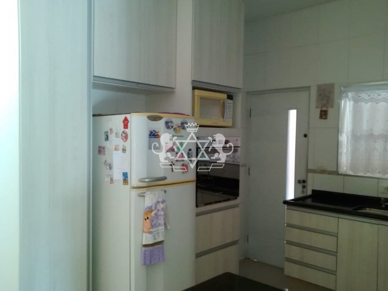 Casa à venda com 3 quartos, 178m² - Foto 7
