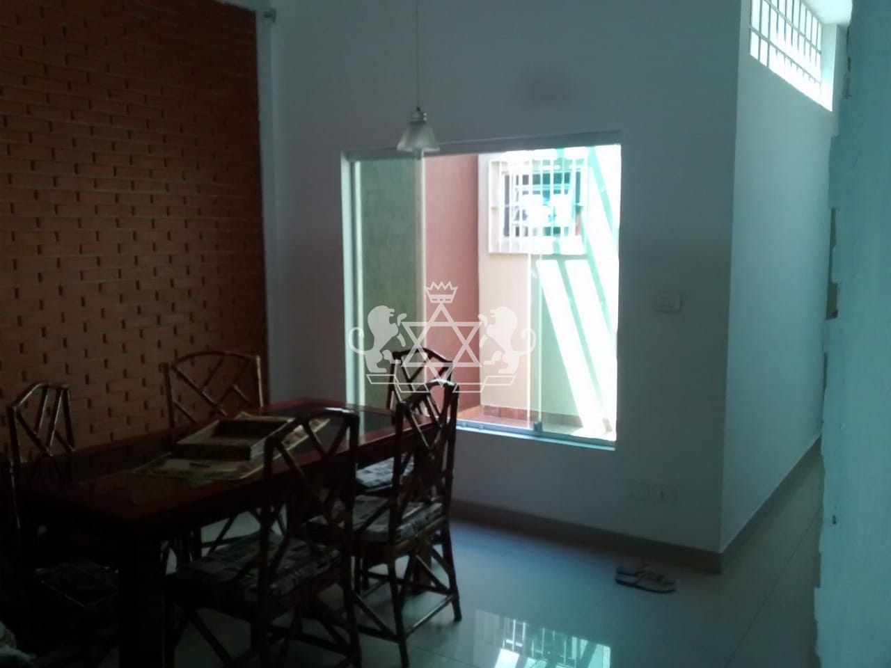 Casa à venda com 3 quartos, 178m² - Foto 4