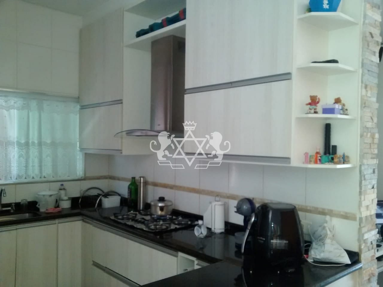 Casa à venda com 3 quartos, 178m² - Foto 6