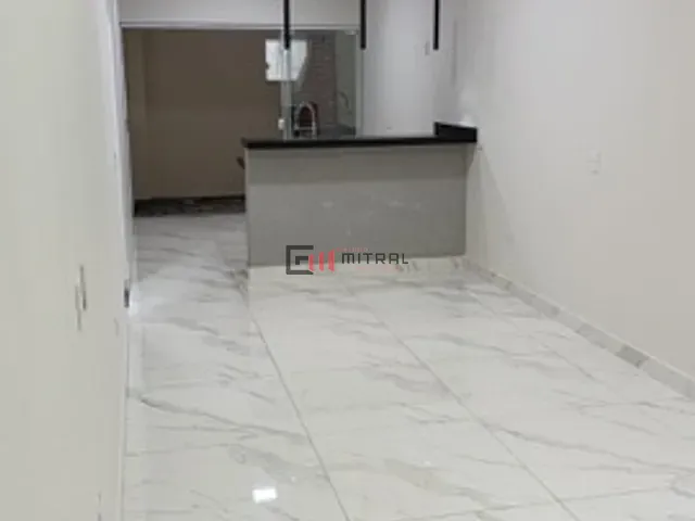 Casa 3 quartos e 2 banheiros, à venda, no bairro Jardim Barra Forrest em Londrina