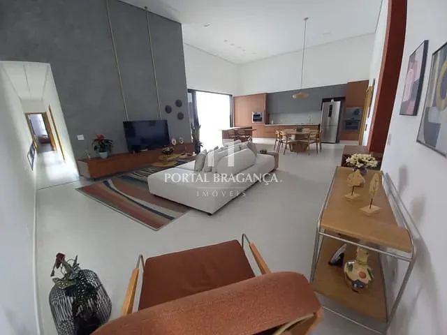 Casa com 470m² 3 quartos e 5 banheiros, à venda, no bairro Condomínio Residencial Campos do Conde em Bragança Paulista