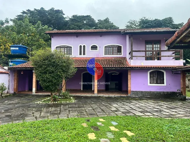 Casa com 880m² 4 quartos e 5 banheiros, à venda, no bairro Caneca Fina em Guapimirim