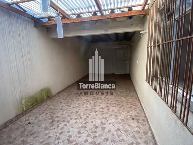 Casa com 395m² 3 quartos e 1 banheiro, à venda, no bairro Órfãs em Ponta Grossa