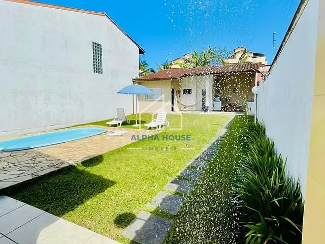 Casa com 342m² 3 quartos e 3 banheiros, à venda, no bairro Toninhas em Ubatuba