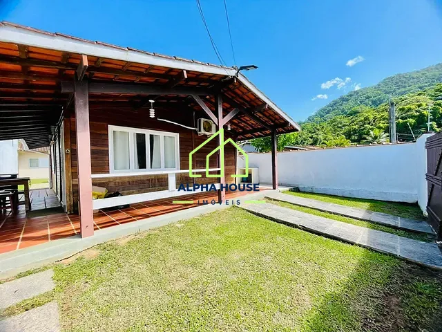 Casa com 342m² 3 quartos e 3 banheiros, à venda, no bairro Toninhas em Ubatuba