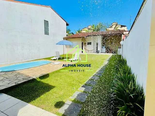 Casa com 342m² 3 quartos e 3 banheiros, à venda, no bairro Toninhas em Ubatuba