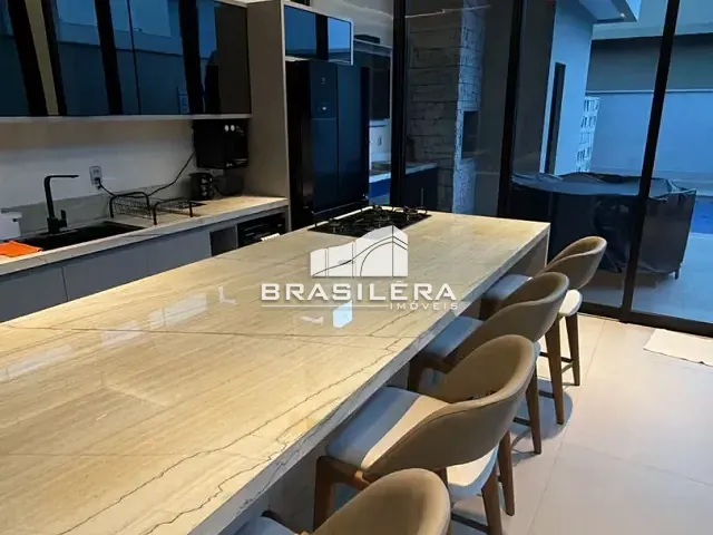 Casa 4 quartos e 6 banheiros, à venda, no bairro Residencial Goiânia Golfe Clube em Goiânia
