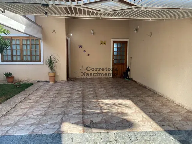 Casa com 188m² 2 quartos e 2 banheiros, à venda, no bairro Jardim Altos de Santana II em Jacareí