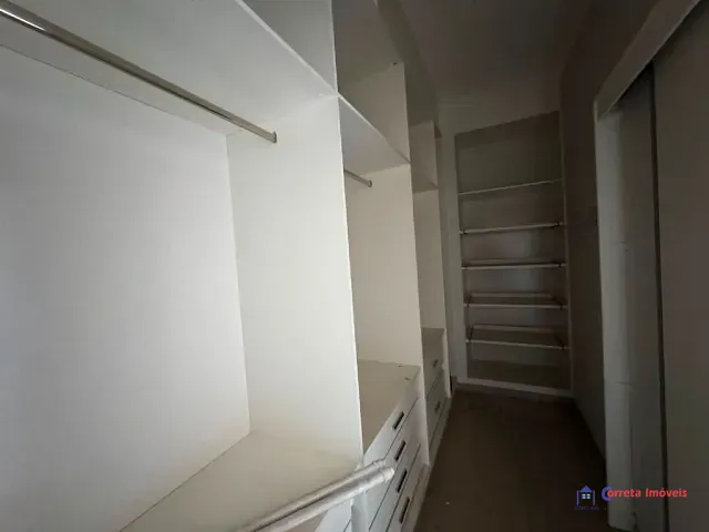 Casa 3 quartos e 2 banheiros, à venda, no bairro Nova Três Lagoas em Três Lagoas