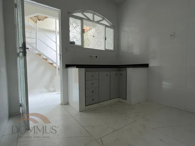 Casa com 200m² 2 quartos e 2 banheiros, para alugar, no bairro Vila Ipanema em Ipatinga