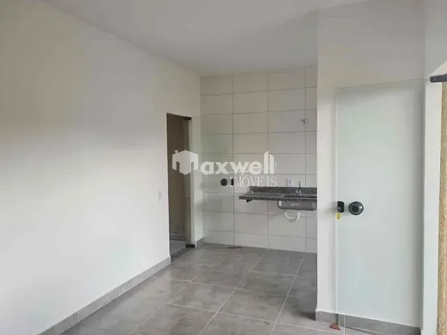 Casa com 180m² 2 quartos e 2 banheiros, à venda, no bairro Setor Aeroporto Sul em Aparecida de Goiânia