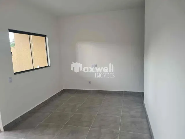 Casa com 180m² 2 quartos e 2 banheiros, à venda, no bairro Setor Aeroporto Sul em Aparecida de Goiânia