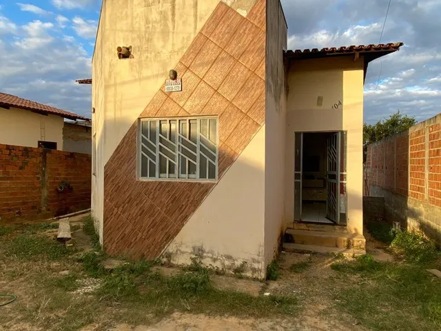 Foto do Casa - Casa à venda, São Francisco, Araçuaí, MG | Rede Max Imoveis