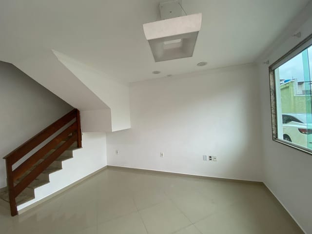 Foto do Casa - Casa Triplex 105m² 2 Quartos à venda por R$ 290.000,00 , Praça Seca, Rio de Janeiro, RJ | META RIO NEGOCIOS IMOBILIARIOS LTDA