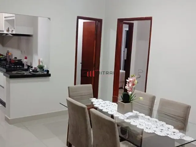 Casa 3 quartos e 3 banheiros, à venda, no bairro Jardim Neman Sahyun em Londrina