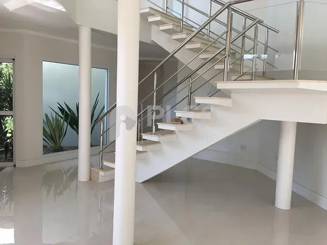 Casa com 355m² 4 quartos e 7 banheiros, à venda, no bairro Roseira em Mairiporã