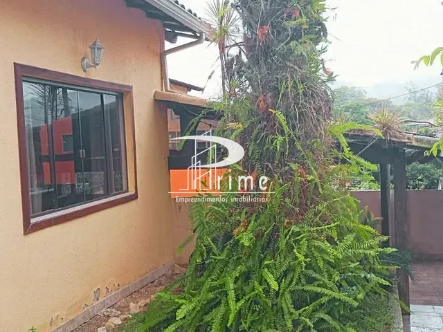 Casa com 360m² 4 quartos e 4 banheiros, à venda, no bairro Engenho do Mato em Niterói
