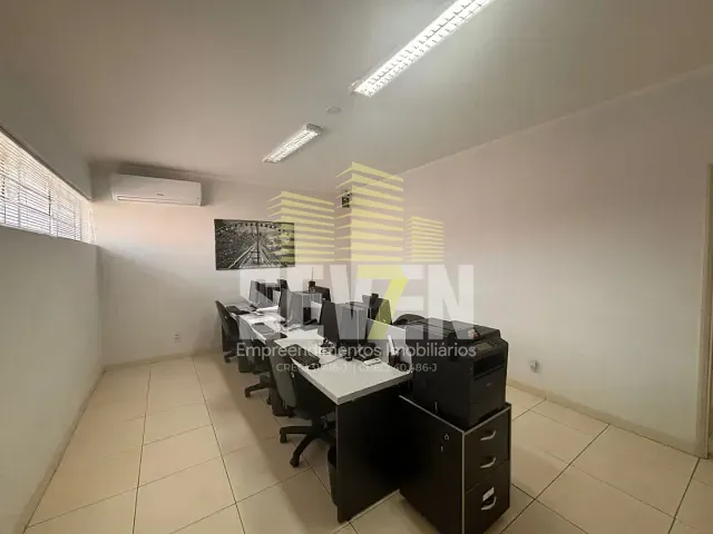 Casa com 352m², à venda, no bairro Vila Santa Tereza em Bauru