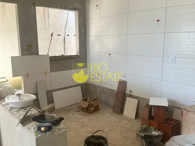 Casa 2 quartos e 2 banheiros, à venda, no bairro Varjão em Pinheiral