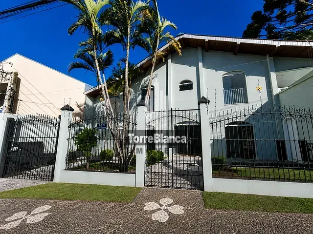 Casa com 477m², para alugar, no bairro Orfãs em Ponta Grossa