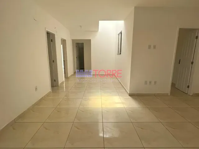 Casa com 149m² 3 quartos e 2 banheiros, à venda, no bairro Hernani Sá em Ilhéus