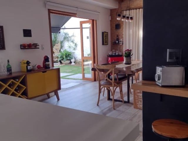 Casa com 210m² 3 quartos e 5 banheiros, à venda, no bairro Indianópolis em São Paulo