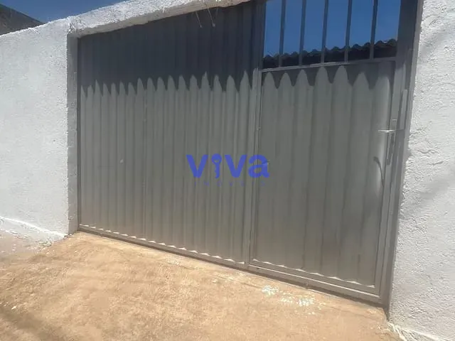 Casa com 450m² 3 quartos e 2 banheiros, à venda, no bairro Parque Veiga Jardim em Aparecida de Goiânia