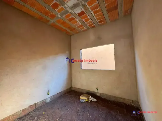 Casa com 168m² 3 quartos e 2 banheiros, à venda, no bairro Nova Três Lagoas em Três Lagoas