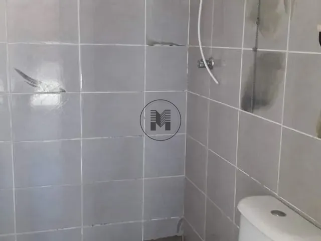 Casa com 300m² 3 quartos e 2 banheiros, à venda, no bairro Portal das Colinas em Guaratinguetá