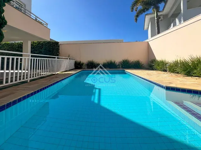 Casa com 510m² 4 quartos e 6 banheiros, à venda, no bairro Loteamento Portal do Paraiso em Jundiaí
