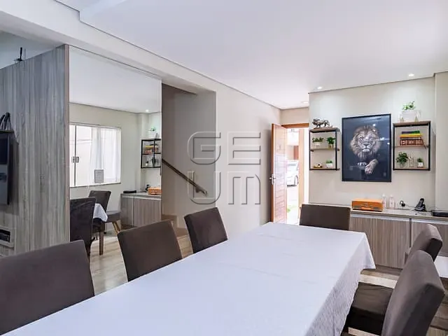 Casa com 165m² 3 quartos e 2 banheiros, à venda, no bairro Jardim Jóquei Club em Londrina