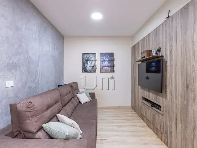 Casa com 165m² 3 quartos e 2 banheiros, à venda, no bairro Jardim Jóquei Club em Londrina