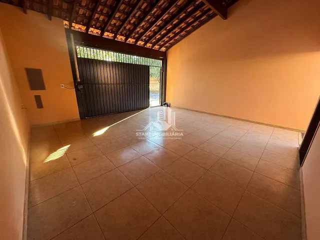 Casa 2 quartos e 1 banheiro, para alugar, no bairro Residencial Parque da Colina em Pederneiras