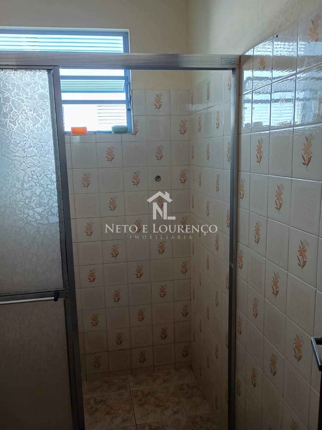 Casa à venda com 2 quartos, 130m² - Foto 15
