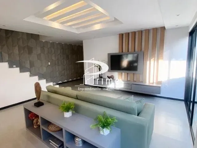 Casa com 285m² 4 quartos e 4 banheiros, à venda, no bairro Camboinhas em Niterói
